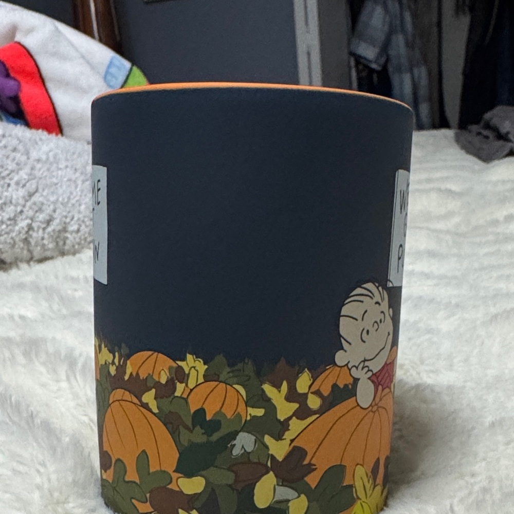 Peanuts Great NWT Pumpkin Mug - Black and Orange Soft Toucj - Picture 2 of 4